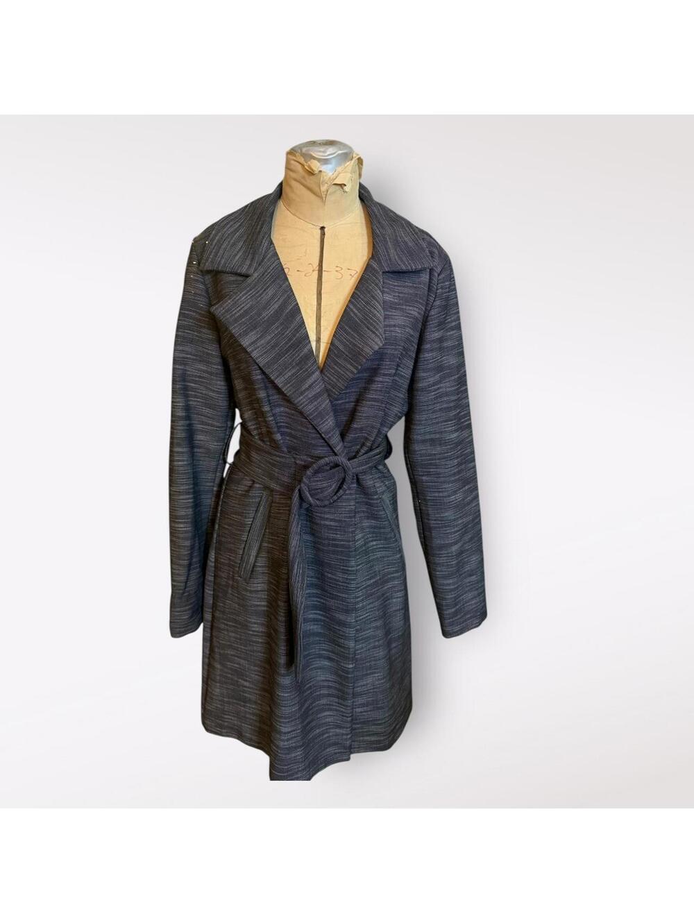 Jument Women's Long Sleeve Belted Coat